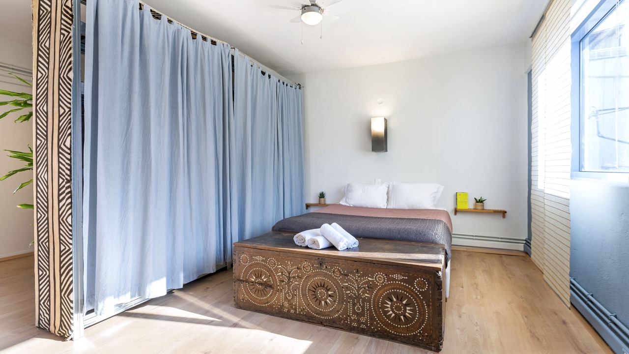 Photo of Bedroom in Kerameikos