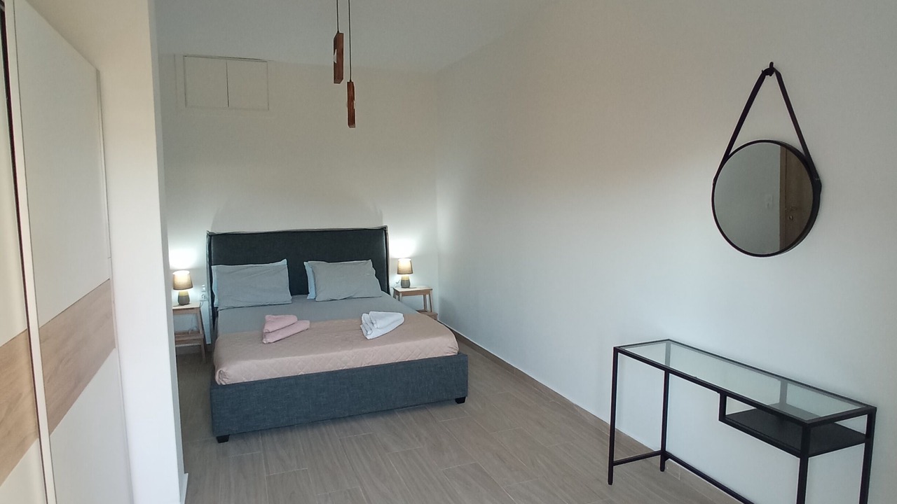 Photo of Bedroom in Analipsi