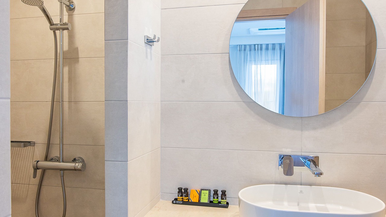 Photo of Bathroom in Lithi