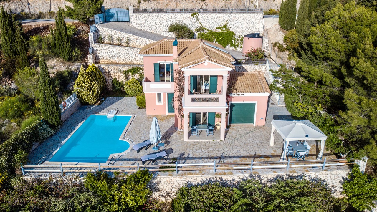 Photo of Outdoor in Evgiros