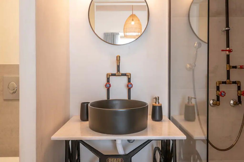 Photo of Bathroom in Limeniskos