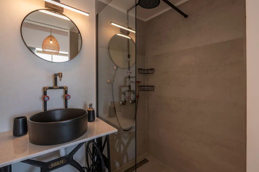 Photo of Bathroom in Limeniskos