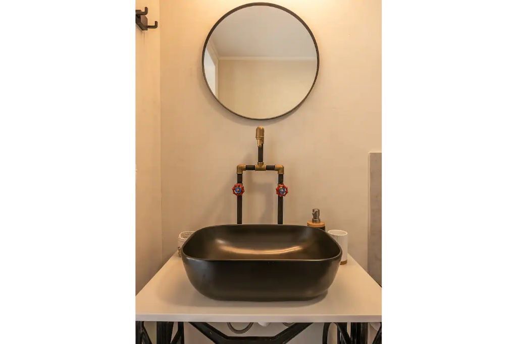 Photo of Bathroom in Limeniskos