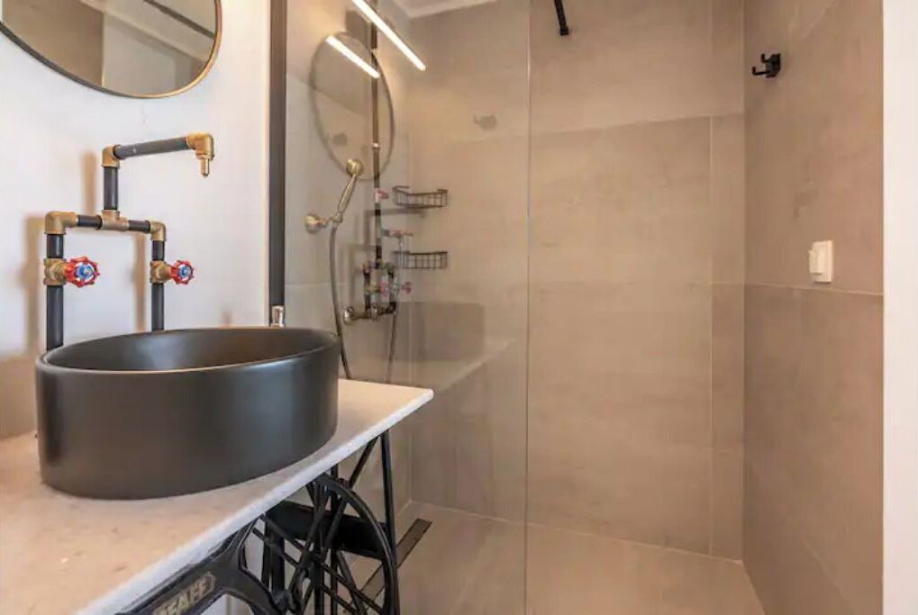 Photo of Bathroom in Limeniskos