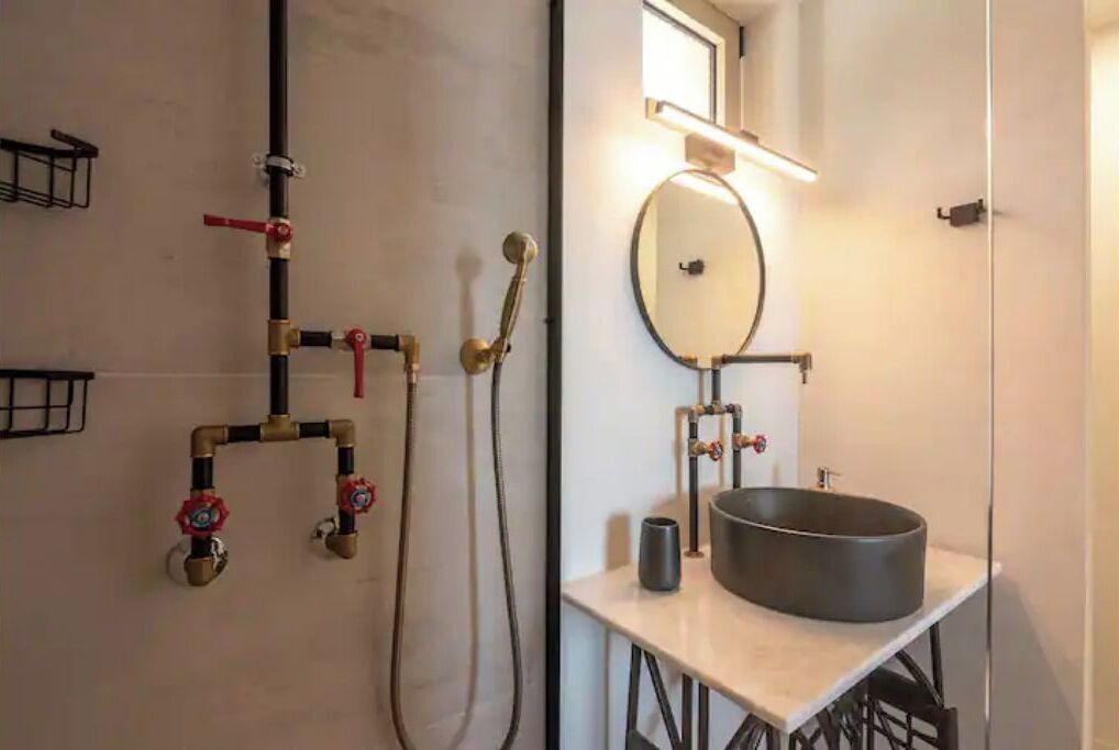 Photo of Bathroom in Limeniskos