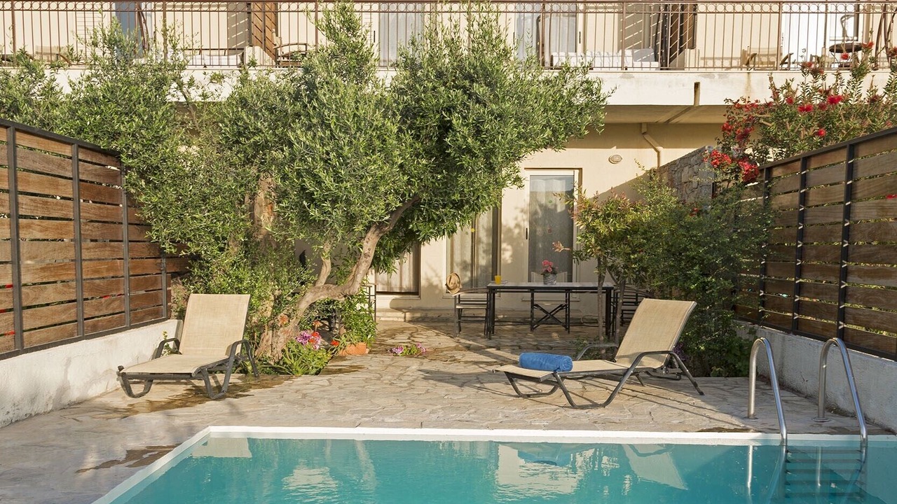 Photo of Outdoor in Istron