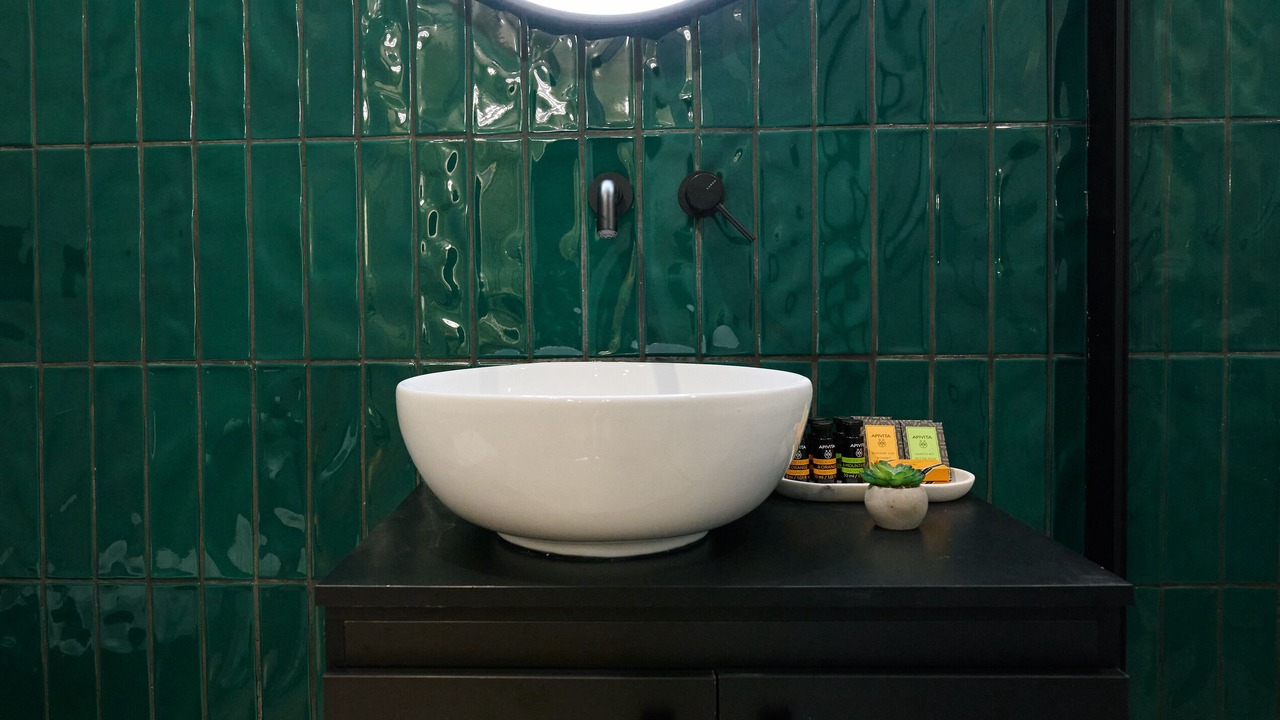 Photo of Bathroom in Ioannina Town Centre