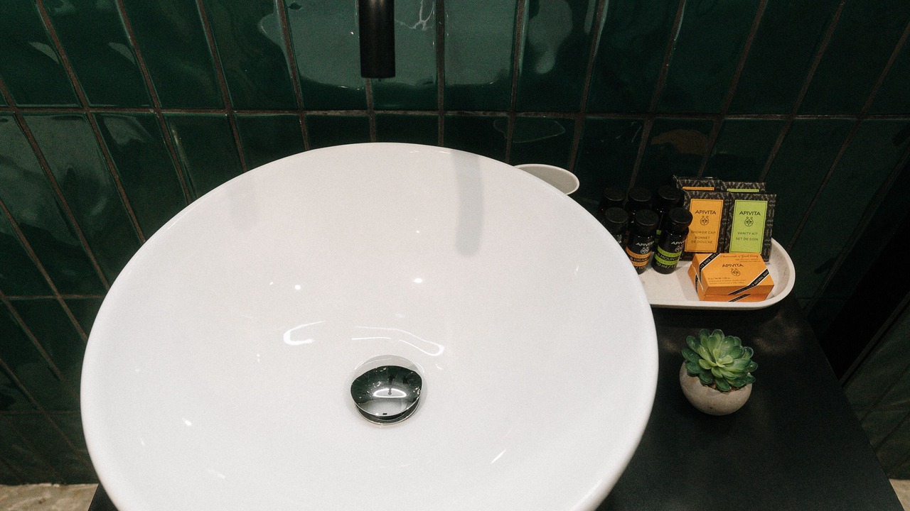 Photo of Bathroom in Ioannina Town Centre