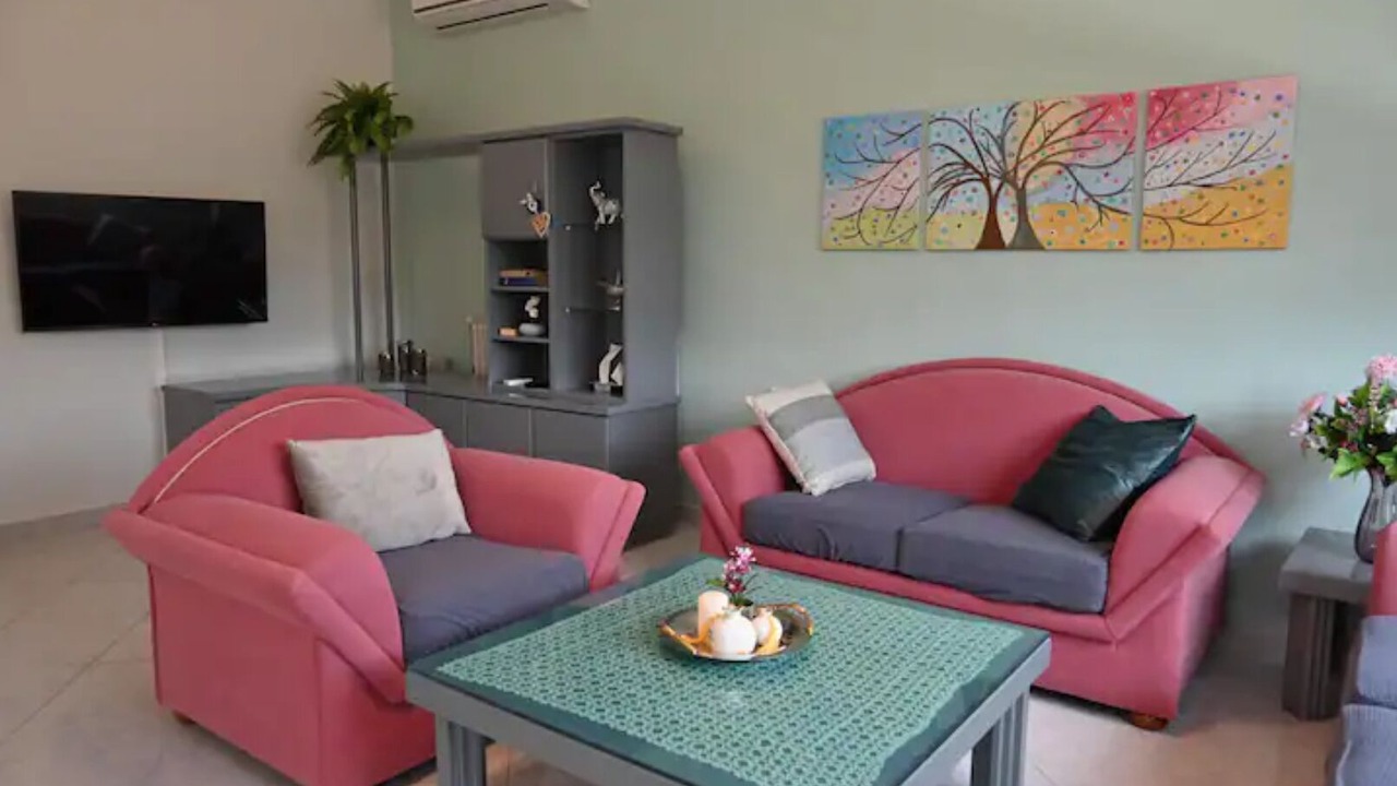 Photo of Bedroom in Petaloudes