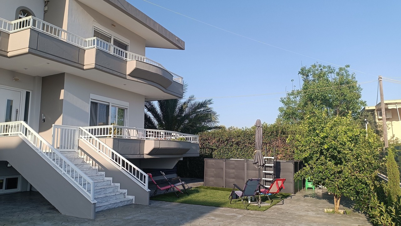 Photo of Outdoor in Petaloudes
