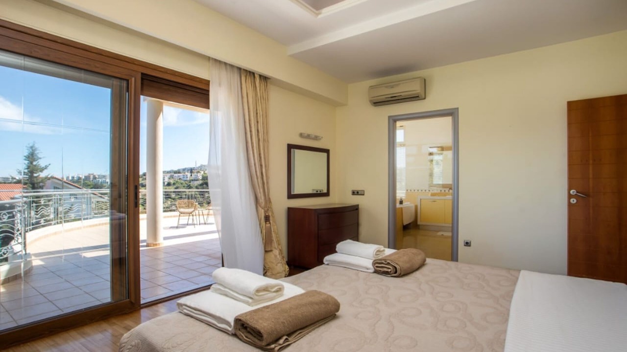 Photo of Bedroom in Rhodes Town