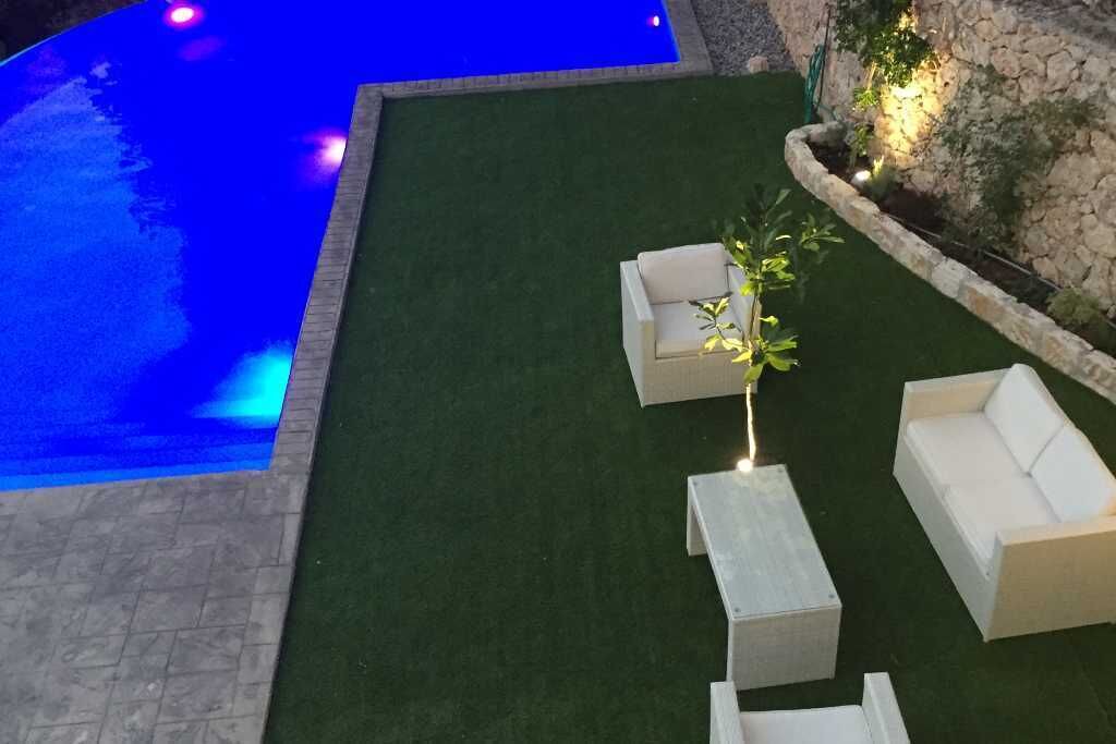 Photo of Outdoor in Gimari