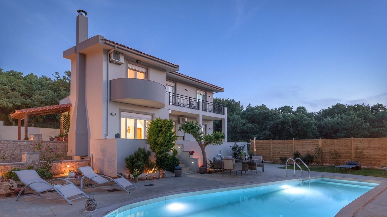 Photo of Outdoor in Monopari
