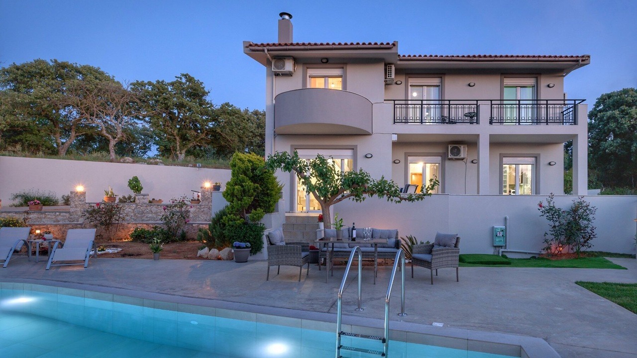 Photo of Outdoor in Monopari