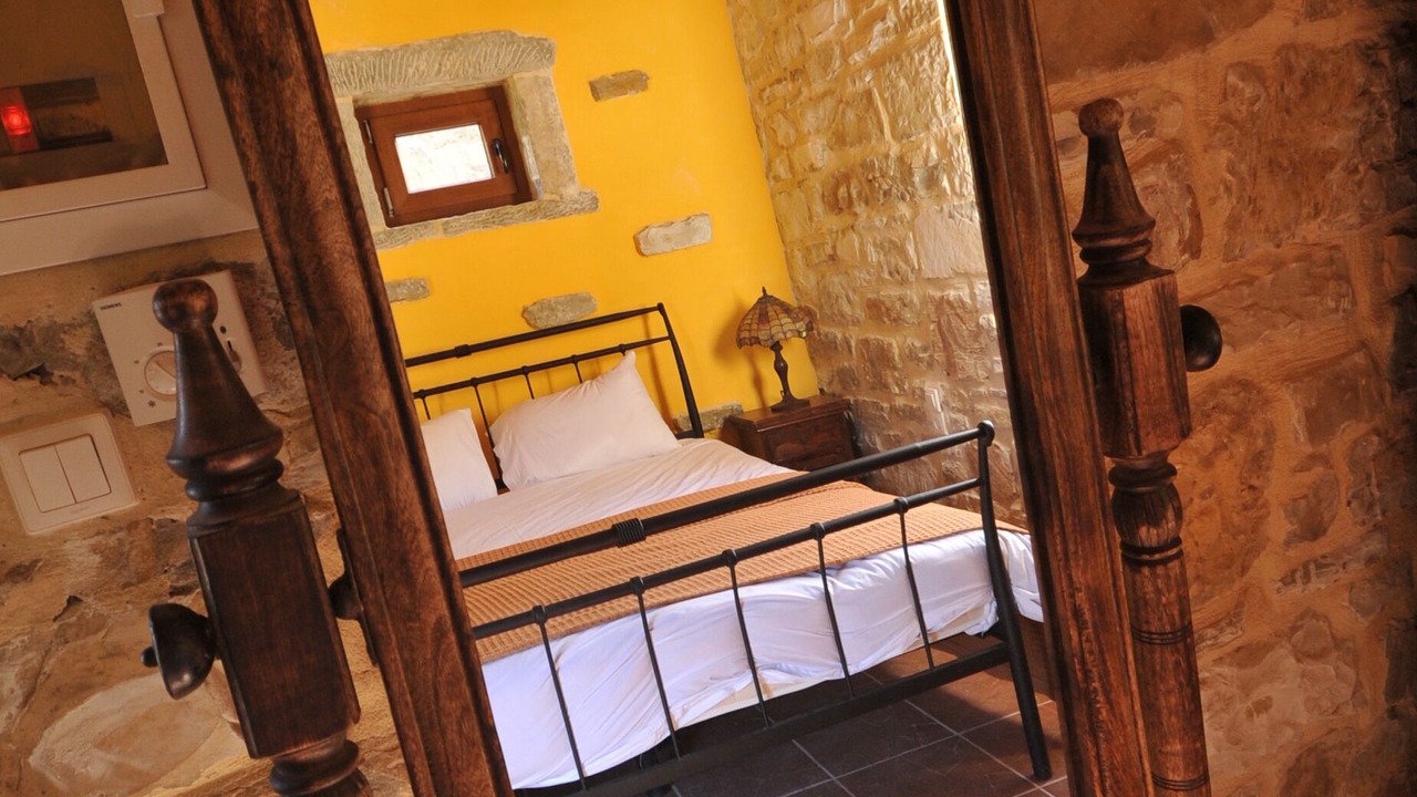 Photo of Bedroom in Kato Simi
