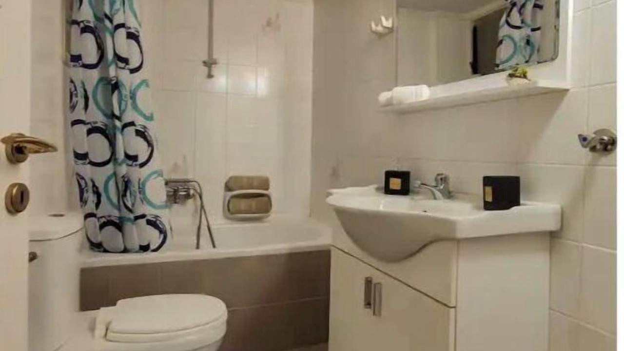 Photo of Bathroom in Analipsi