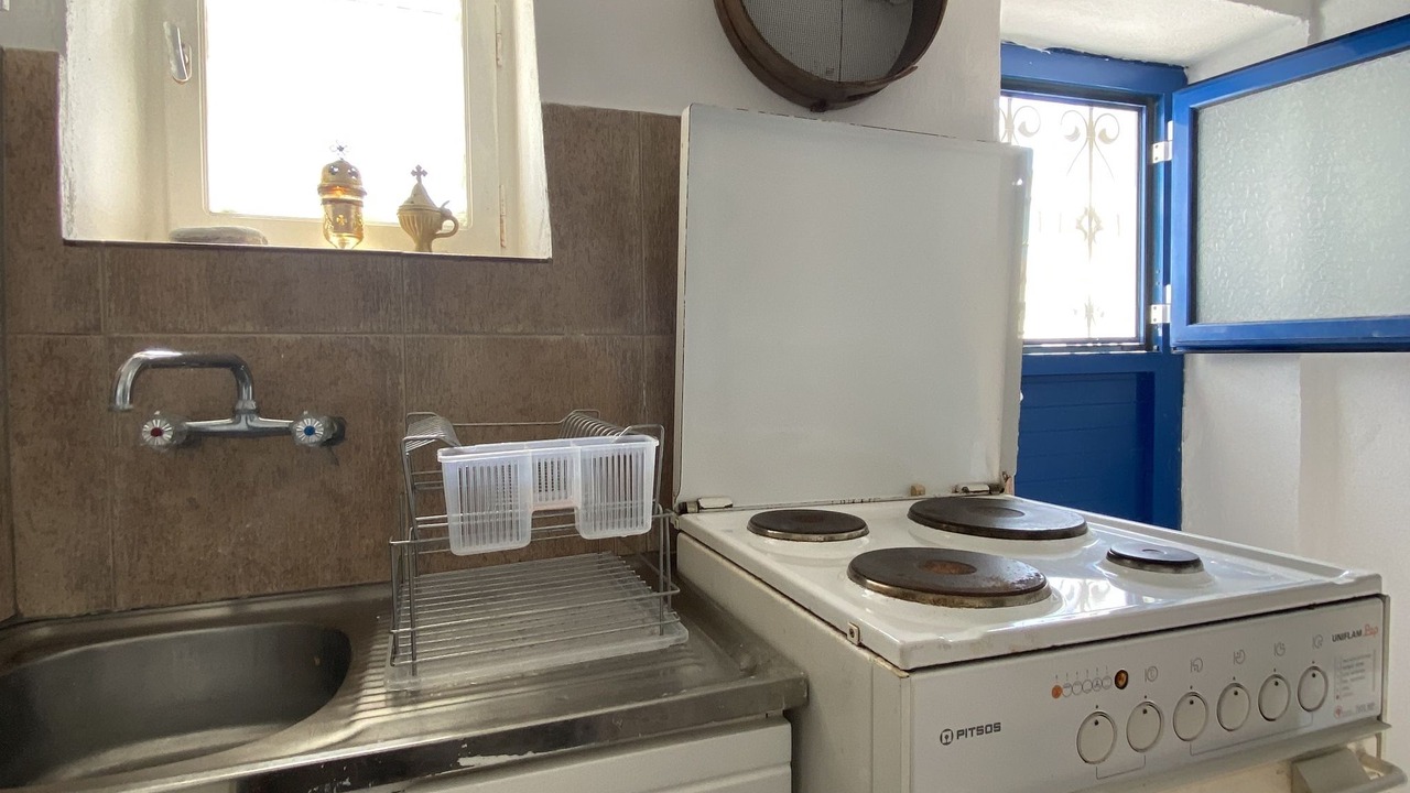 Photo of Kitchen in Serifos