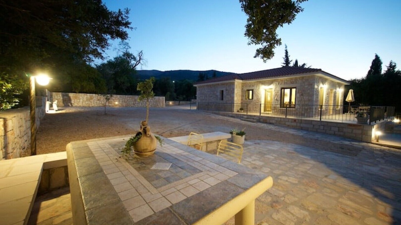 Photo of Patio Balcony in Logarata