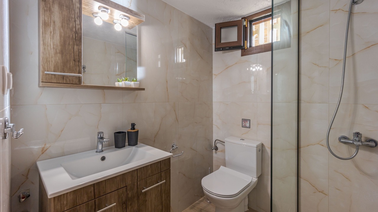 Photo of Bathroom in Agkisaras