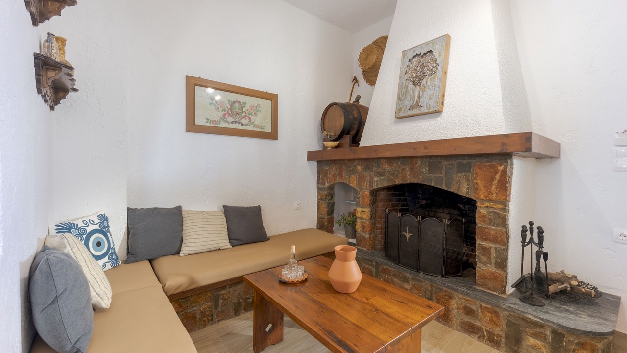 Photo of Livingroom in Agkisaras