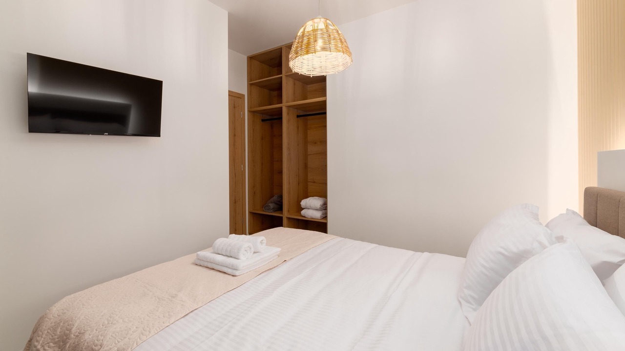 Photo of Bedroom in Petaloudes