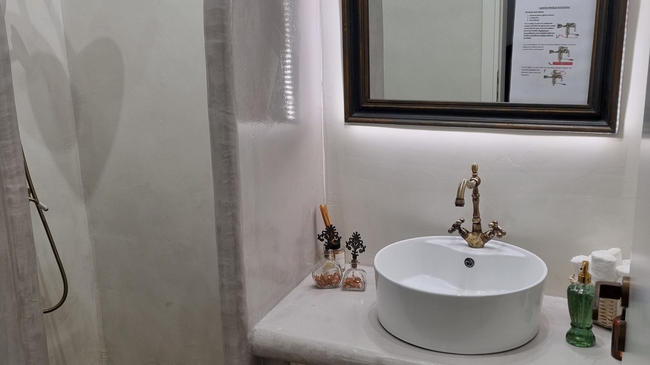 Photo of Bathroom in Kithnos