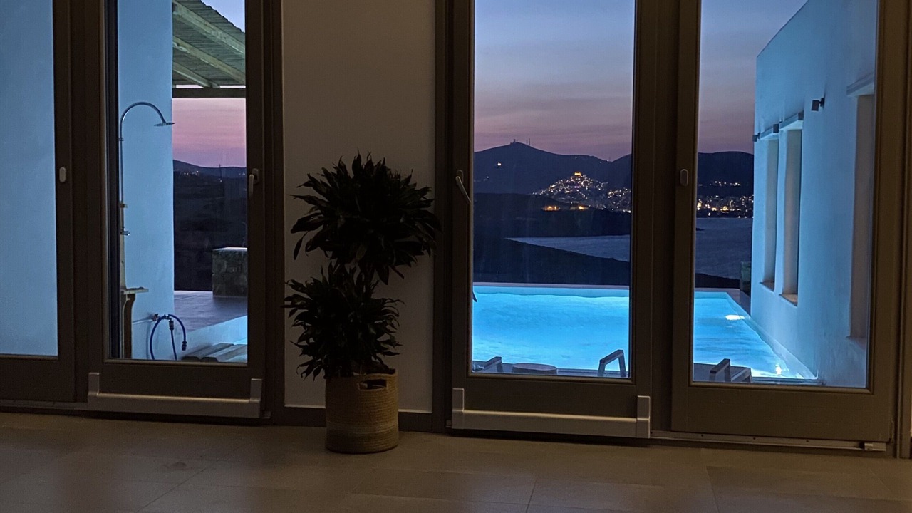 Photo of Outdoor in Azolimnos