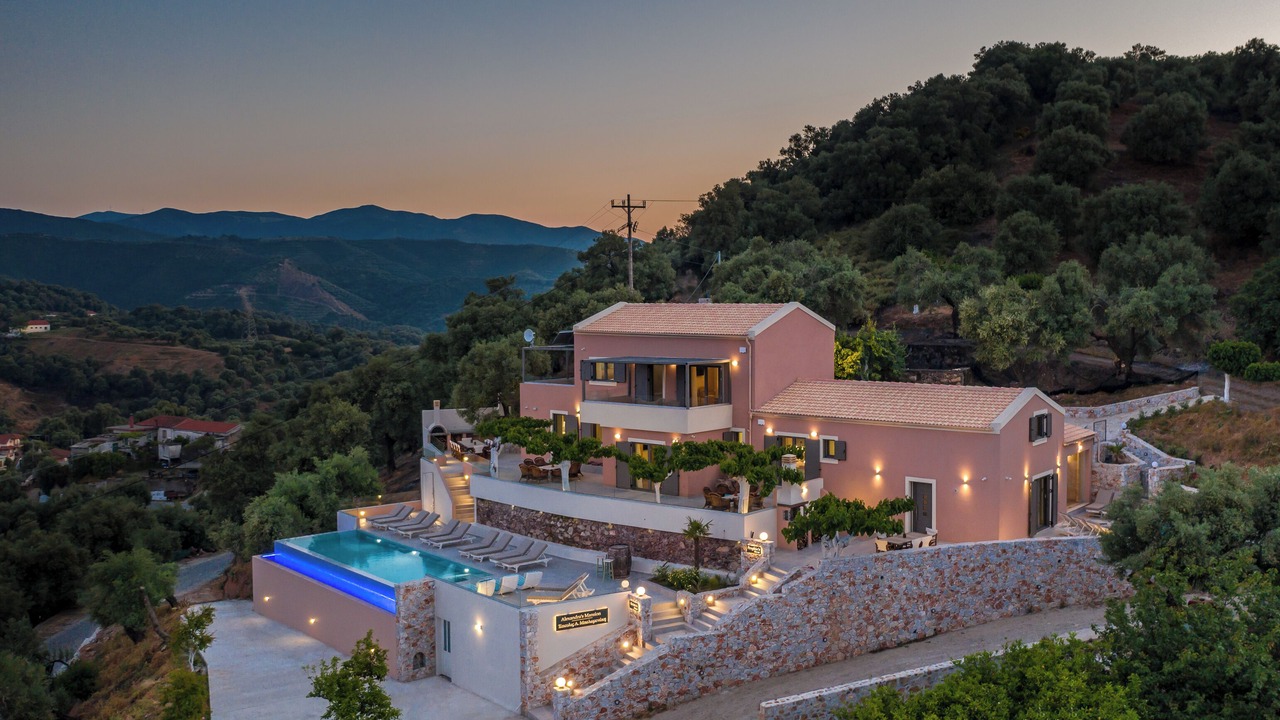 Photo of Outdoor in Vatolakkos