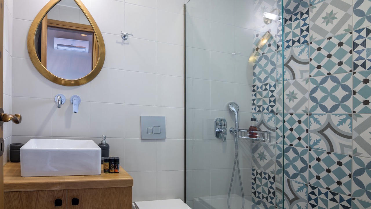 Photo of Bathroom in Vatolakkos