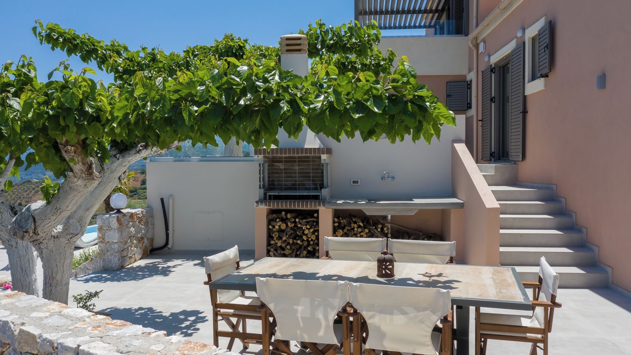 Photo of Outdoor in Vatolakkos