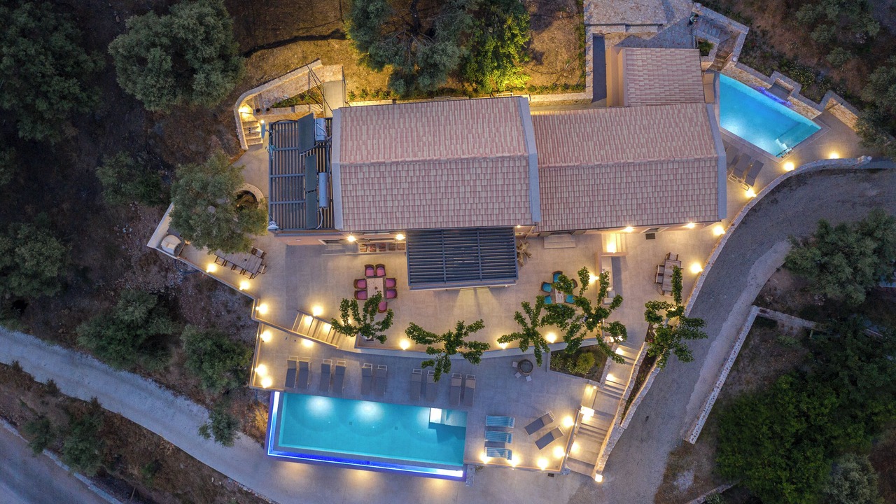 Photo of Outdoor in Vatolakkos
