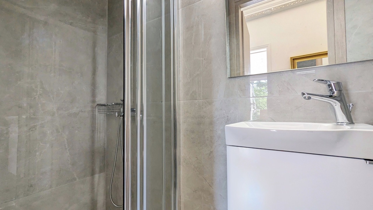 Photo of Bathroom in Gazi