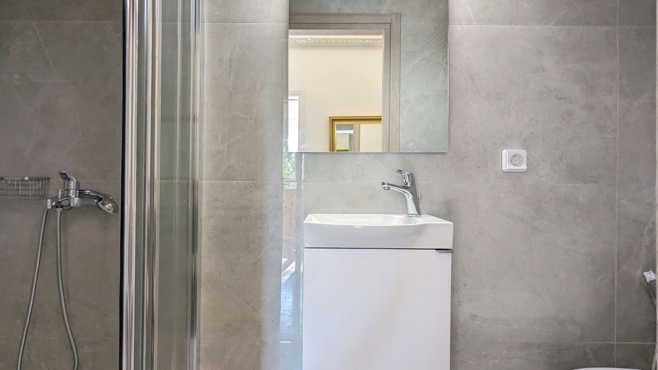 Photo of Bathroom in Gazi