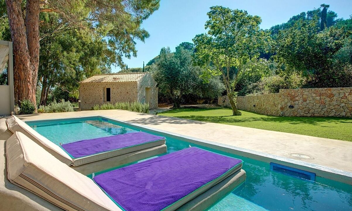Photo of Outdoor in Leivathos