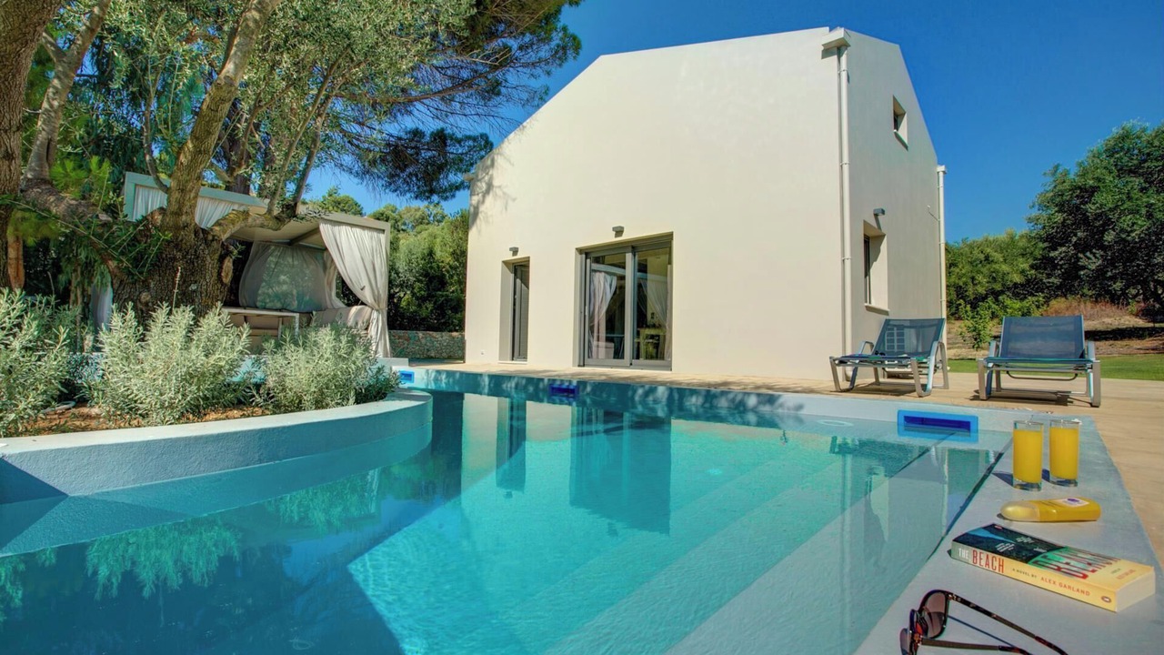 Photo of Outdoor in Leivathos