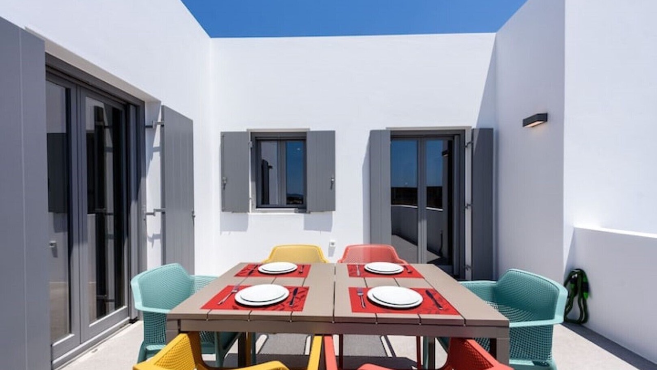 Photo of Outdoor in Aliki