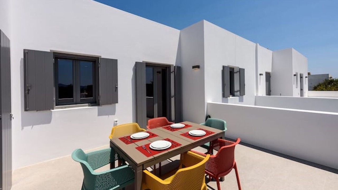 Photo of Outdoor in Aliki