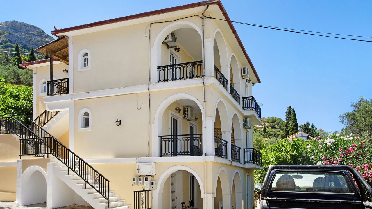 Photo of Outdoor in Xirokastello