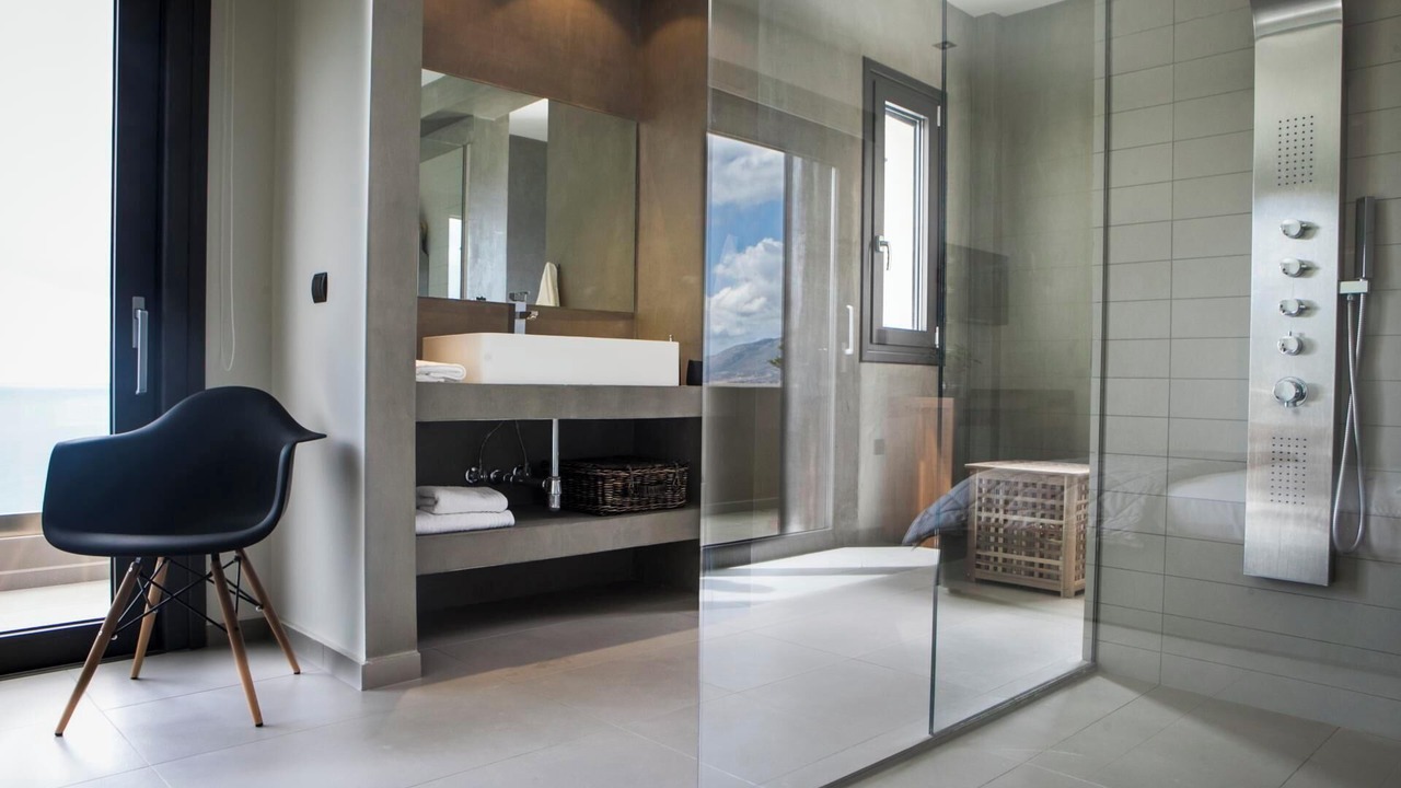 Photo of Bathroom in Leivathos