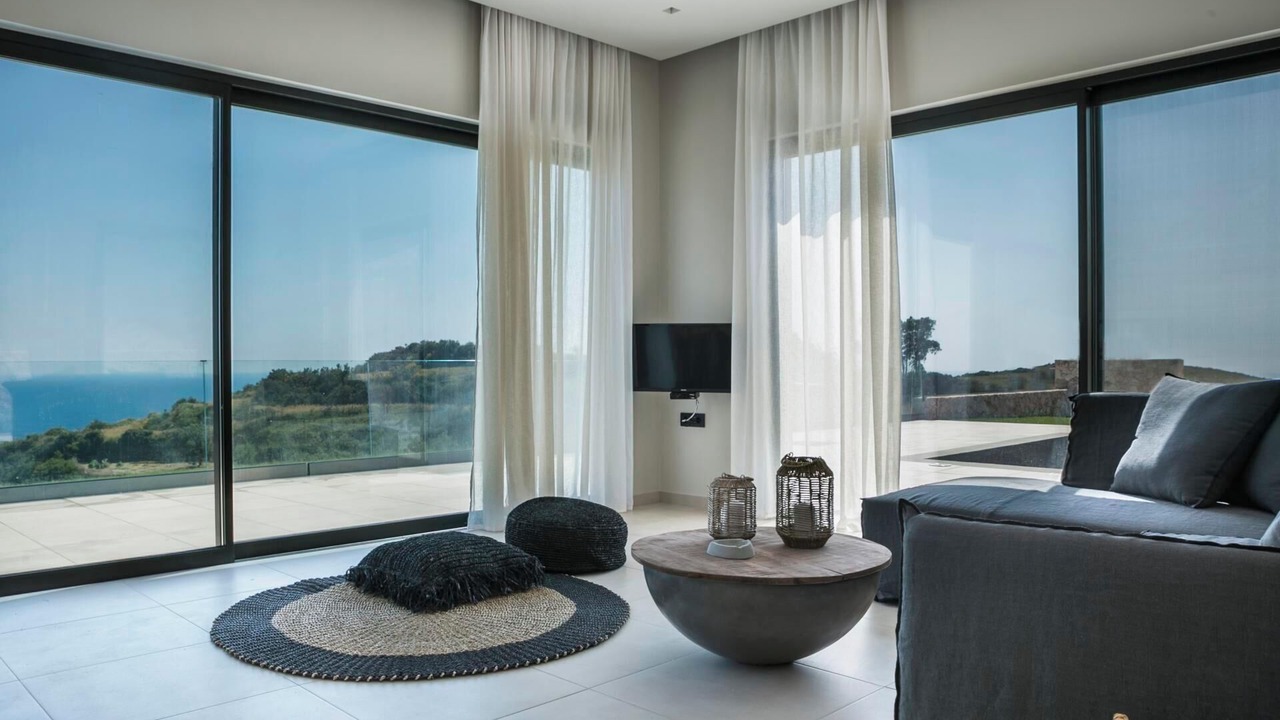 Photo of Livingroom in Leivathos