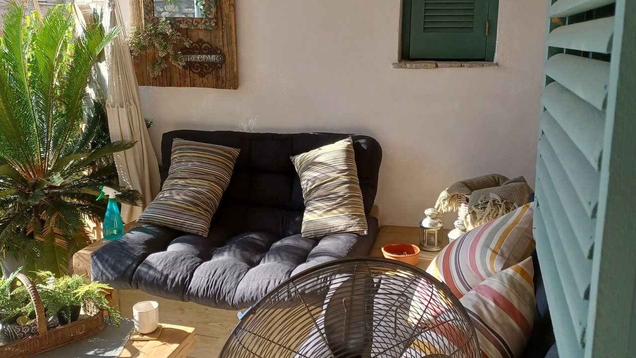 Photo of Patio Balcony in Aipeia