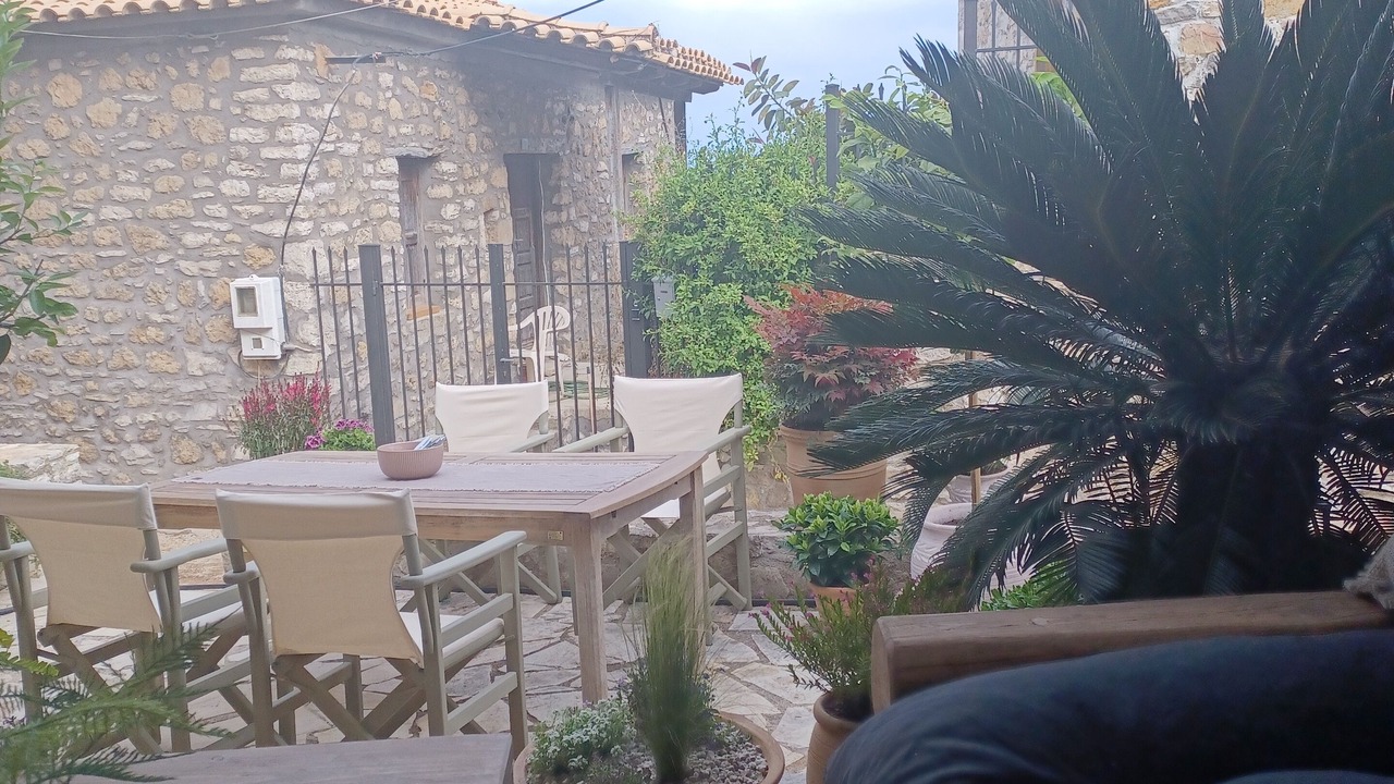 Photo of Outdoor in Aipeia