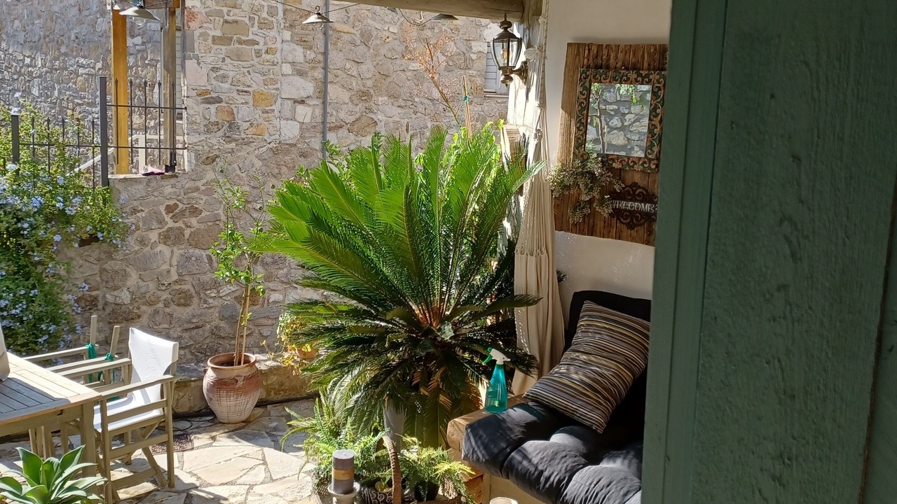 Photo of Outdoor in Aipeia