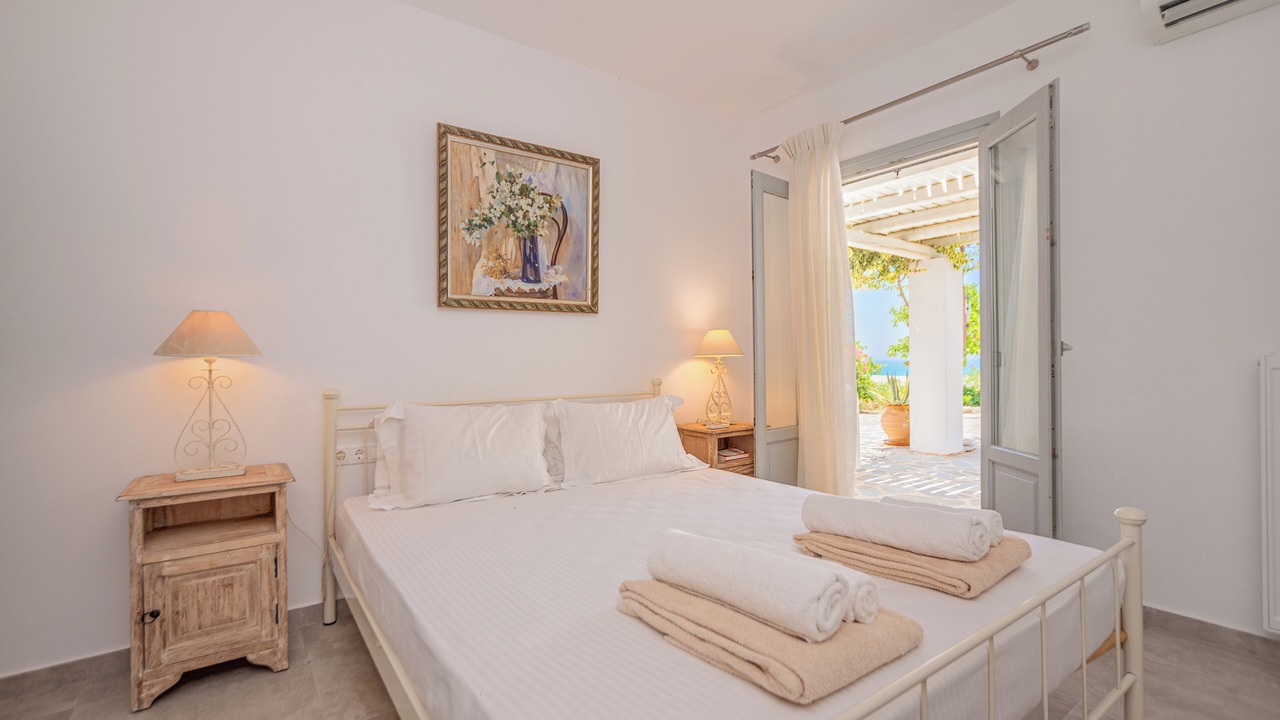 Photo of Bedroom in Naxos Town