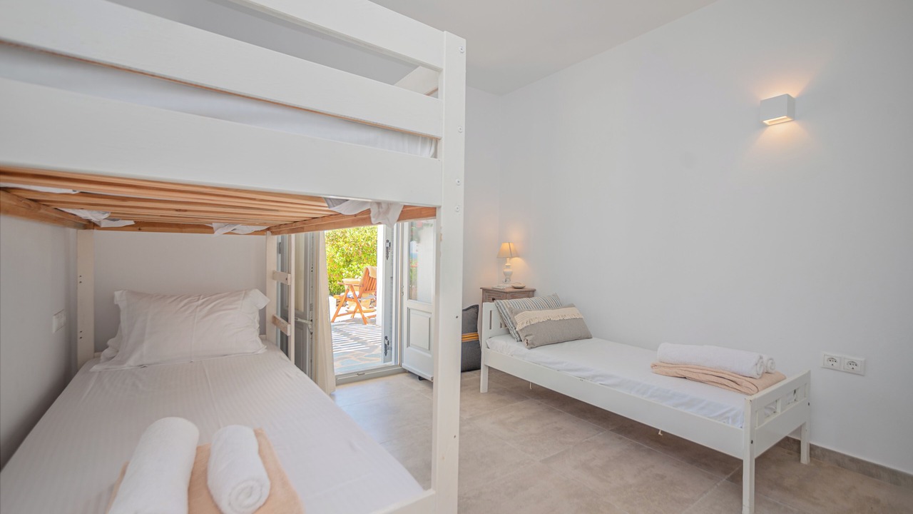 Photo of Bedroom in Naxos Town
