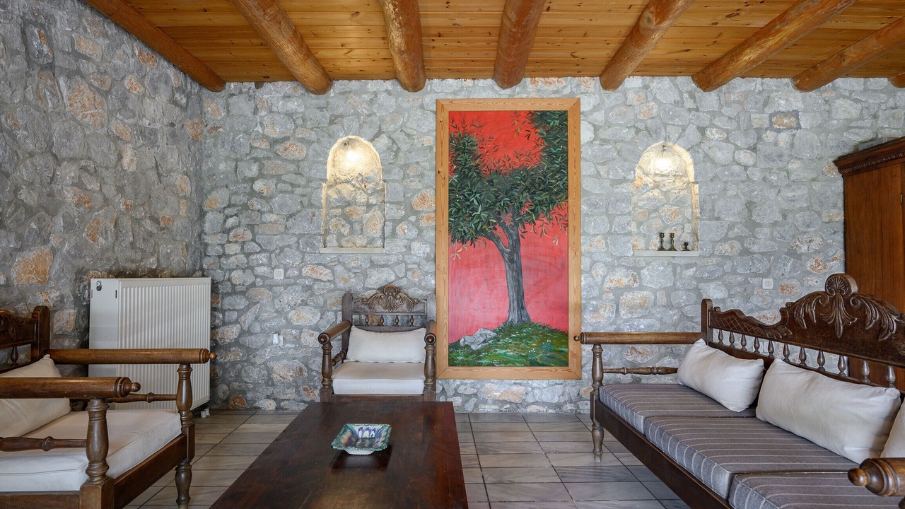 Photo of Outdoor in Lampini