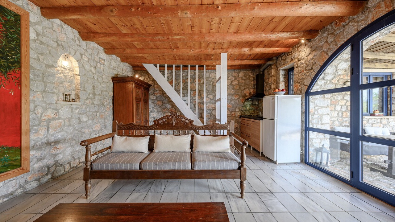 Photo of Outdoor in Lampini