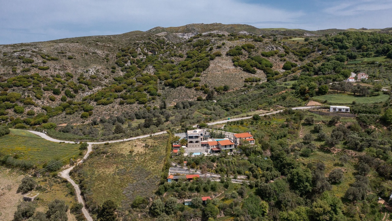 Photo of Outdoor in Lampini