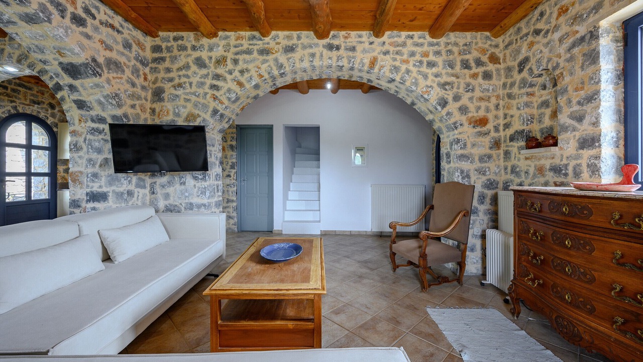 Photo of Outdoor in Lampini