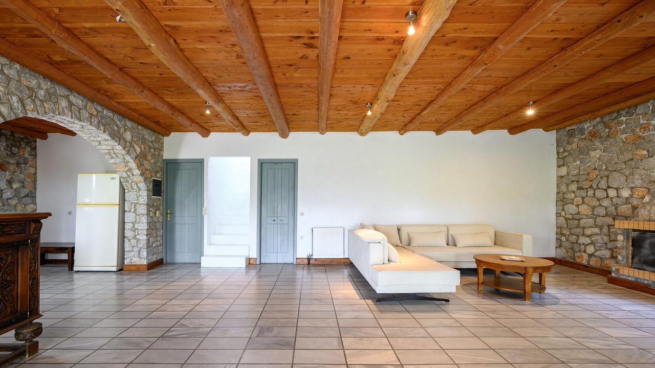Photo of Outdoor in Lampini